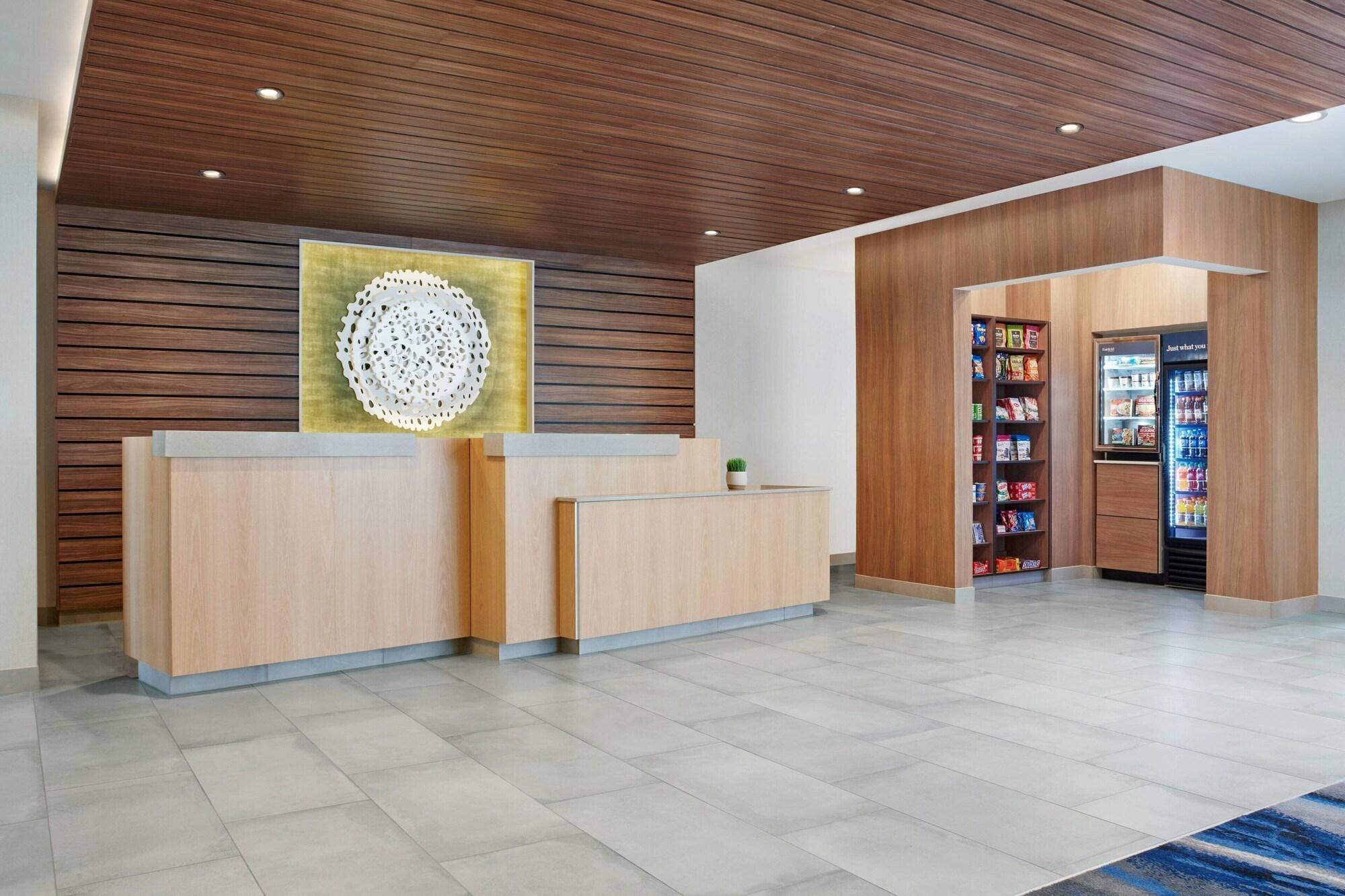 Holiday Inn Express & Suites Seattle - City Center Exteriör bild