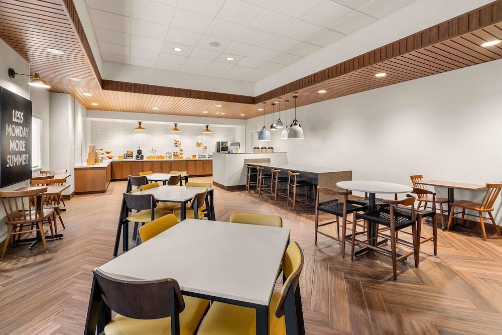 Holiday Inn Express & Suites Seattle - City Center Exteriör bild