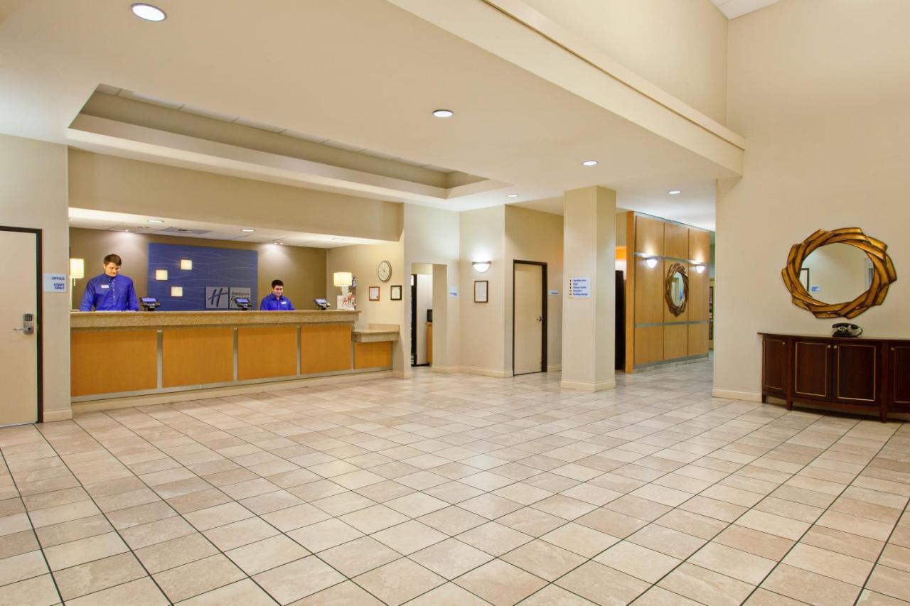 Holiday Inn Express & Suites Seattle - City Center Exteriör bild