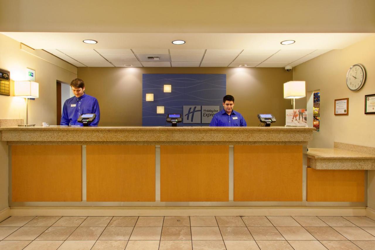 Holiday Inn Express & Suites Seattle - City Center Exteriör bild